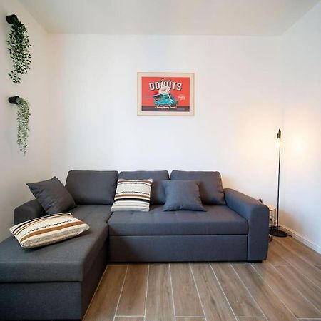 Fully Equiped Wifi Apartment Sleeps 6 Marseilles Exterior foto