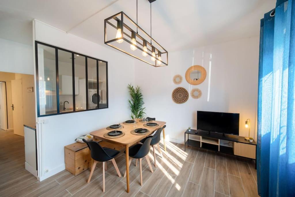 Fully Equiped Wifi Apartment Sleeps 6 Marseilles Exterior foto